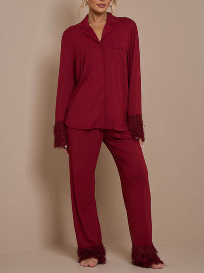 Pyjama Set met veren accent - Luxueus slaapcomfort