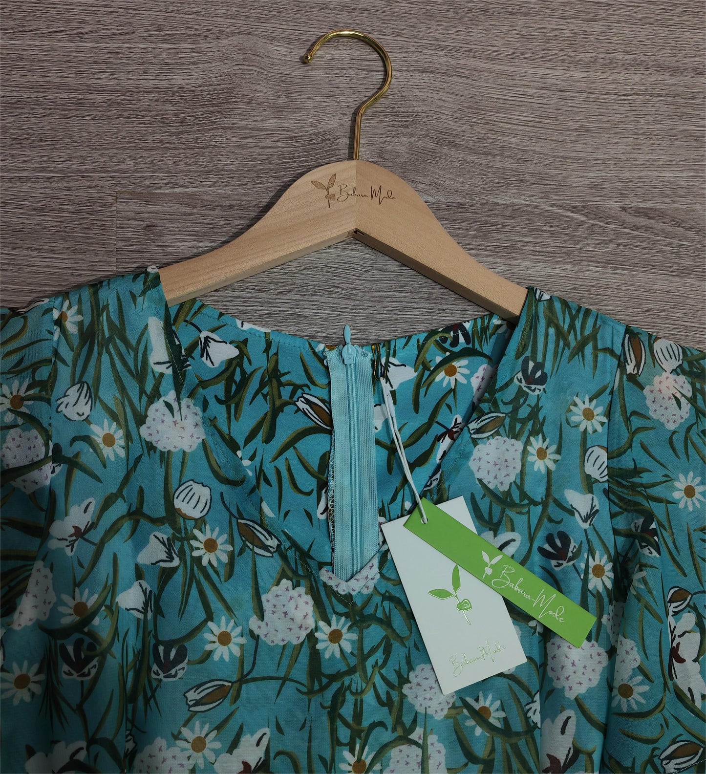 SpringStil® - Groene midi-jurk met steekzakken