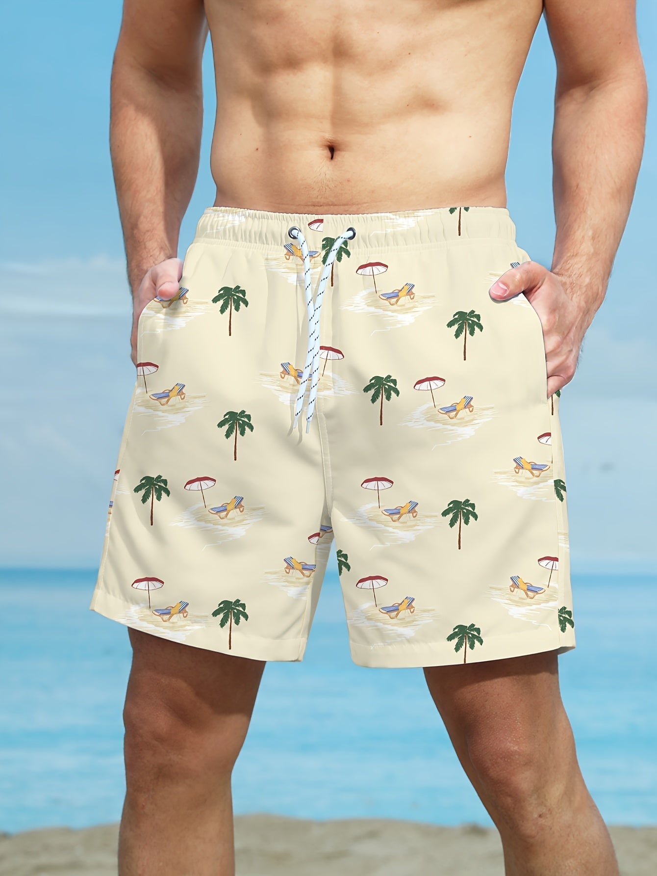 Strandshort met palmboompatroon - Tom