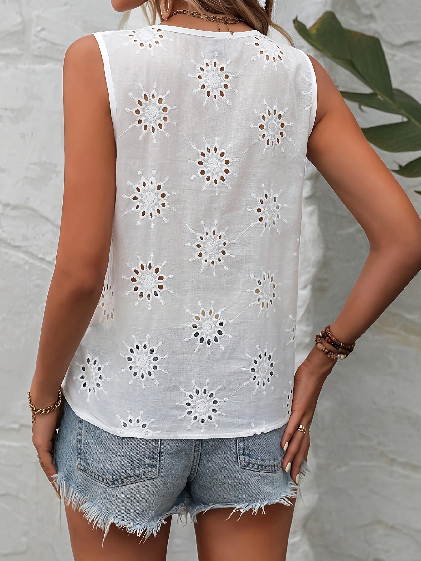 Witte blouse met kantpatroon Lena