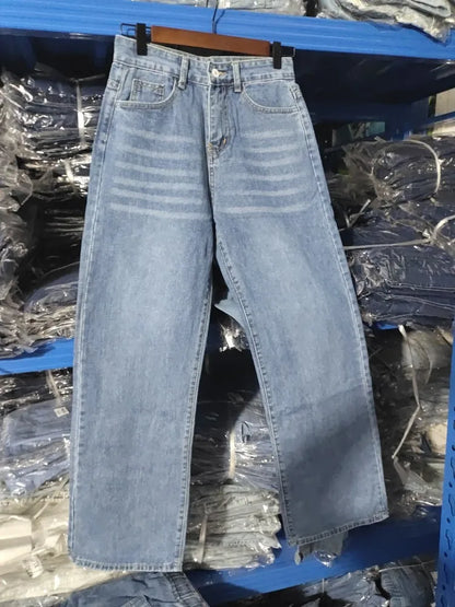 Zoe - Lichtblauwe jeans met wijde pijpen