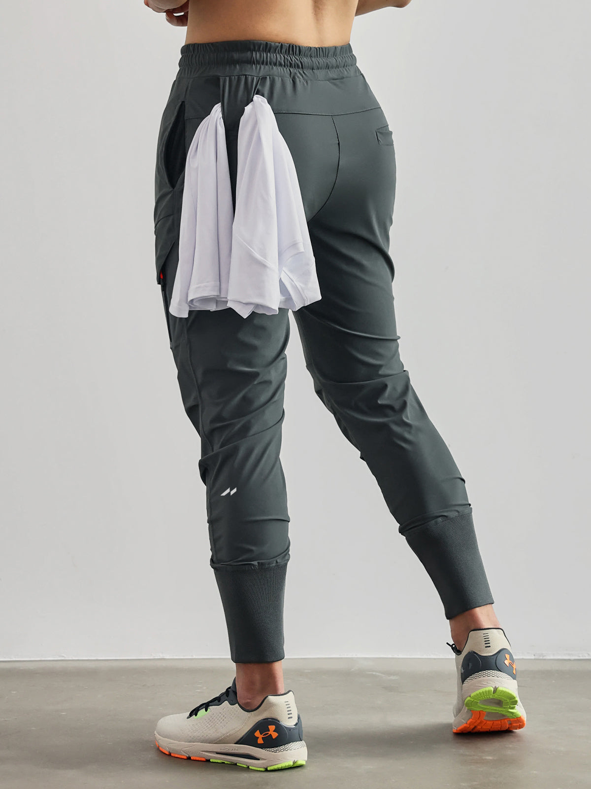 Dynamische joggingbroek met zakdetail