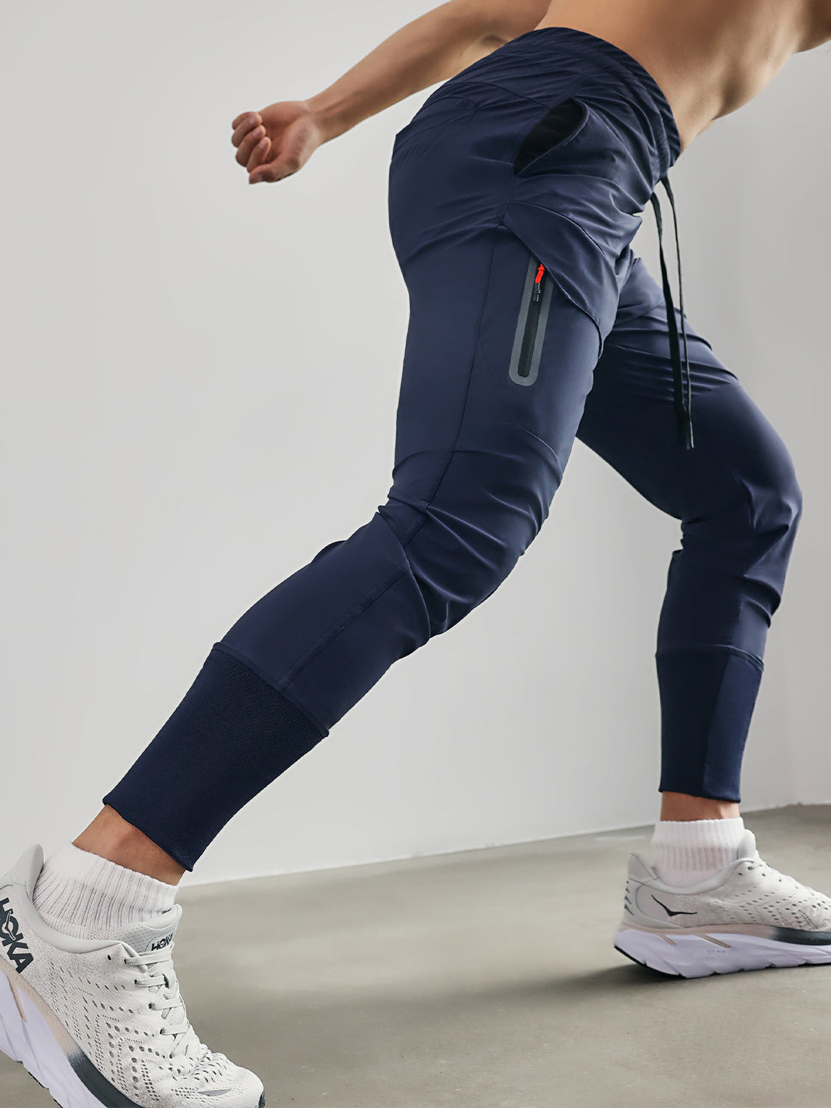 Dynamische joggingbroek met zakdetail