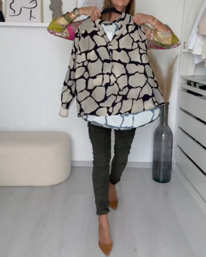 Trendy blouse met V-hals print